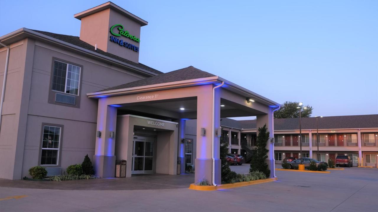 Catoosa Inn & Suites Exterior photo